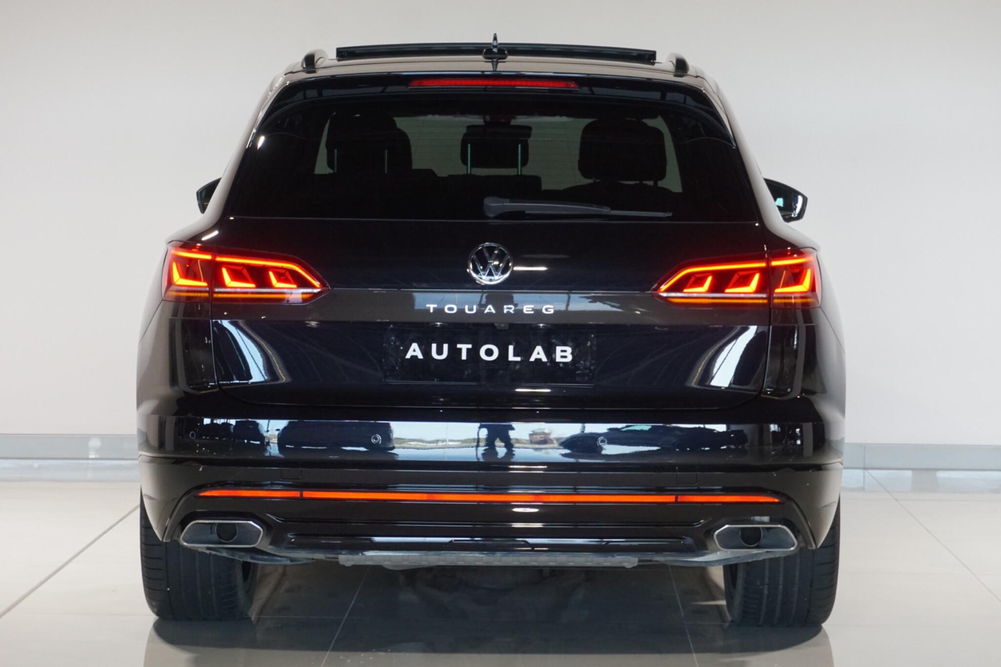 Volkswagen Touareg 3.0 TDI V6 Black Edition SUV 5dr Diesel Tiptronic 4Motion Euro 6 (s/s) (286 ps)